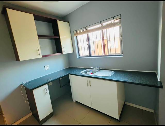 2 BEDROOM FLAT TO LET IN WINDERMERE